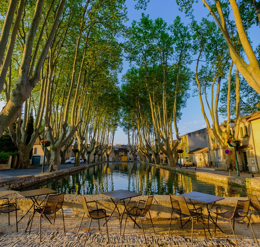 Cucuron France